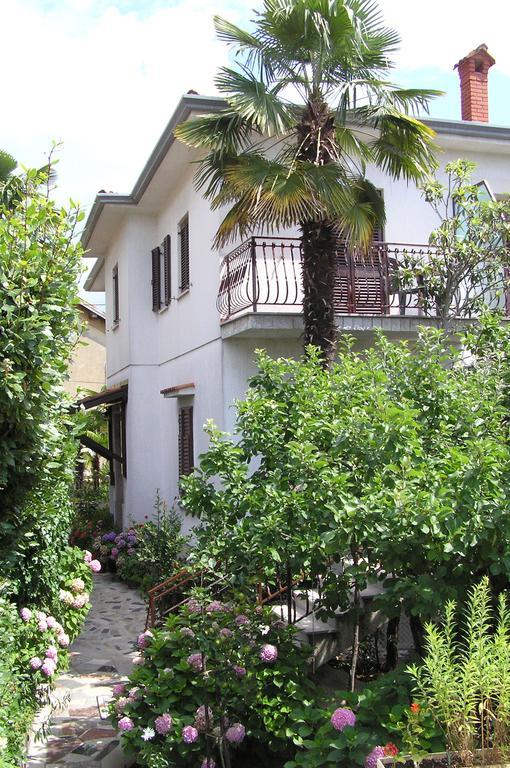 Apartments Villa Ida Опатия Экстерьер фото