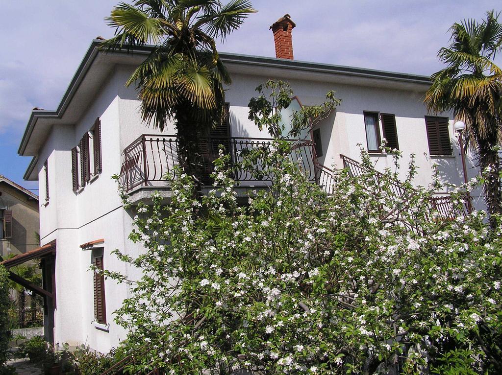Apartments Villa Ida Опатия Экстерьер фото